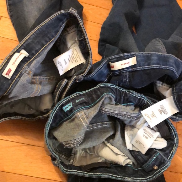Levi’s Jean Lot - Picture 5 of 5